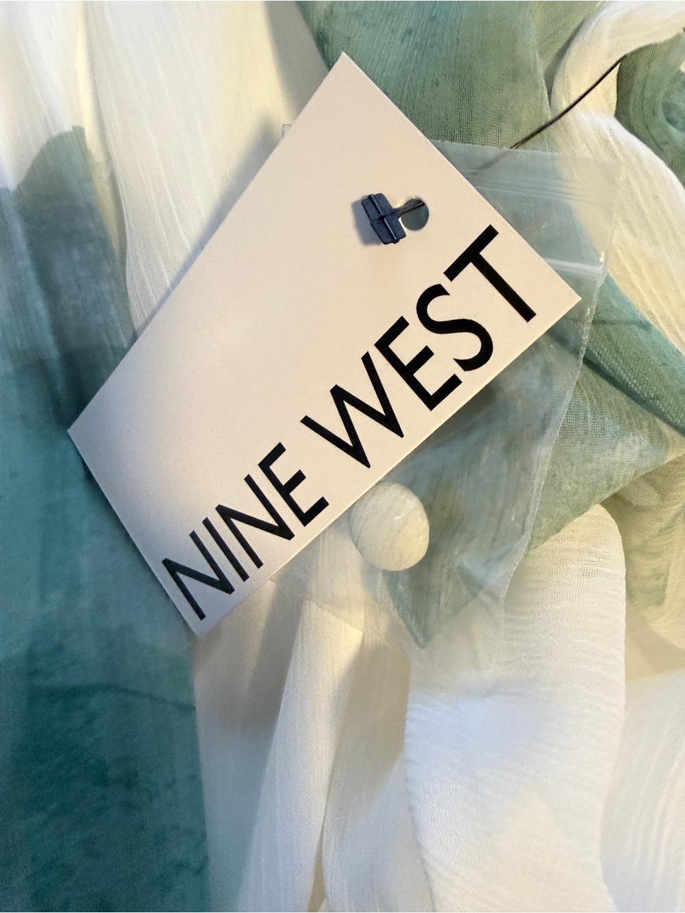 Nine West White Blouse with Seafoam Accents - Picture 4 of 5